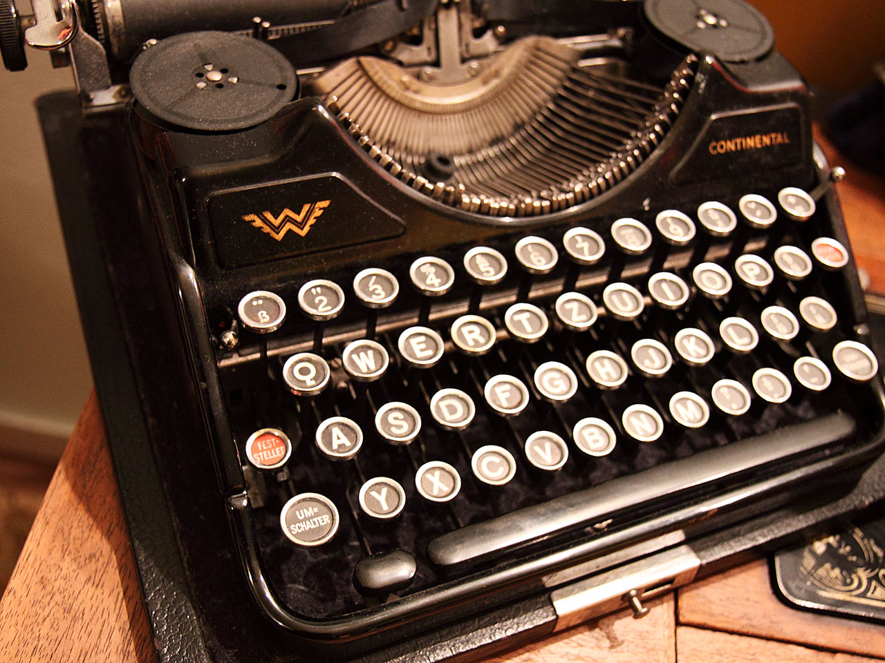 Typewriter of the Gods